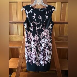 CB Established 1962 Floral Sheath Dress | Petite 6 | Black Mauve